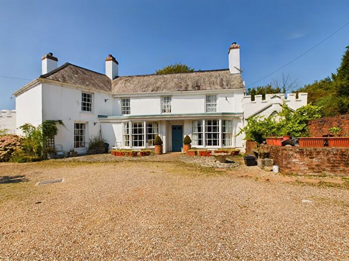 7 Bedroom Property For Sale In Whitehall, Scorrier, Redruth, TR16