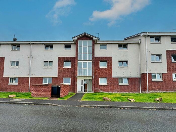2 Bedroom Flat To Rent In Eaglesham Road, Hairmyres, East Kilbride, G75