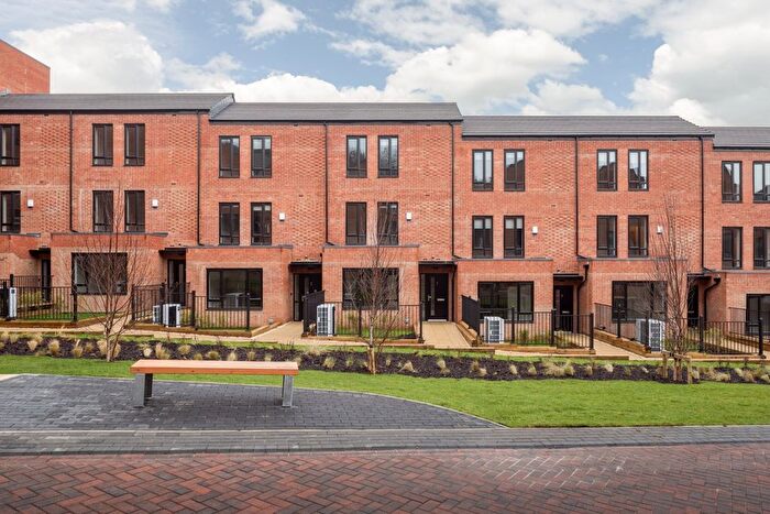 2 Bedroom Detached House To Rent In Tannery Row, Kirkstall, Leeds, LS5