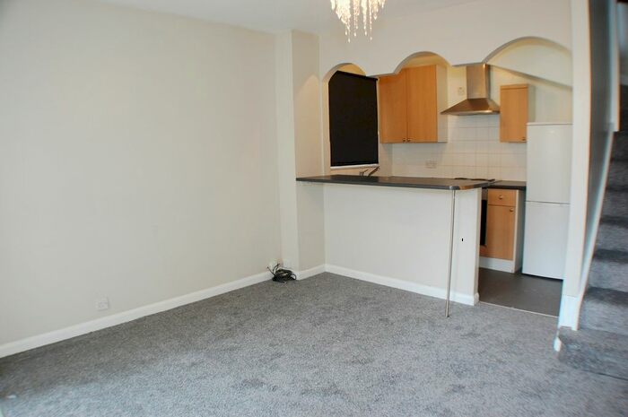 1 Bedroom End Of Terrace House To Rent In Ryeland Close, West Drayton, UB7
