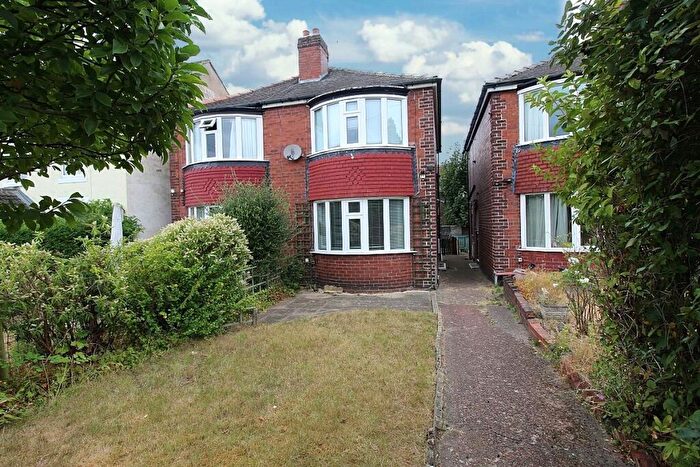 3 Bedroom Semi Detached House For Sale In Eastwood Mount, Rotherham, S65