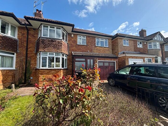 3 Bedroom House To Rent In Welland Road, Keynsham, Bristol, BS31