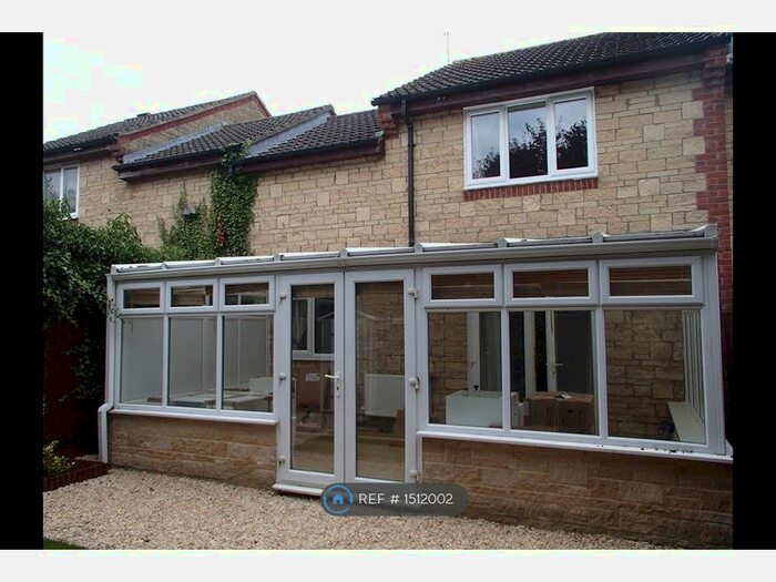 3 Bedroom Terraced House To Rent In Middle Ground, Swindon, SN6