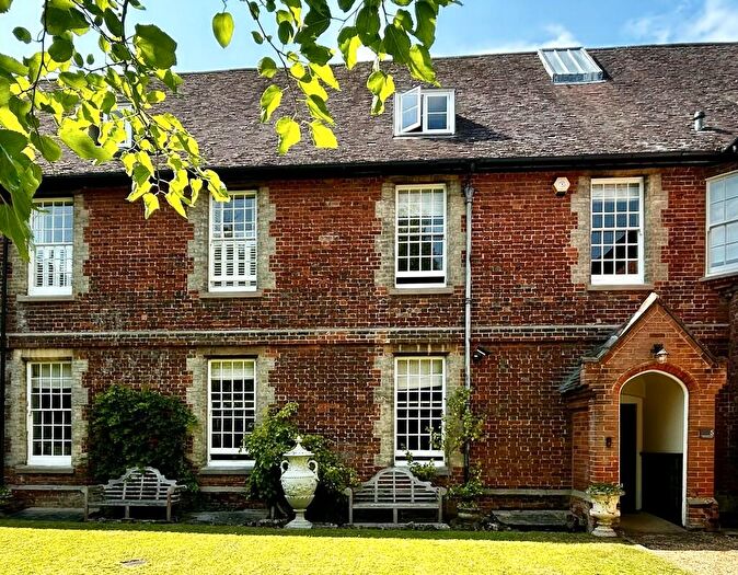 5 Bedroom Terraced House For Sale In The Clubhouse, St Audrys Park Road, Melton, IP12