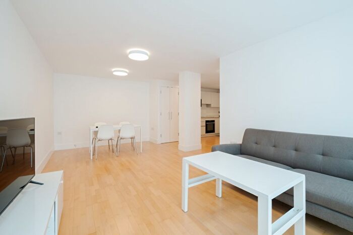 1 Bedroom Flat To Rent In High Timber Street, London, EC4V