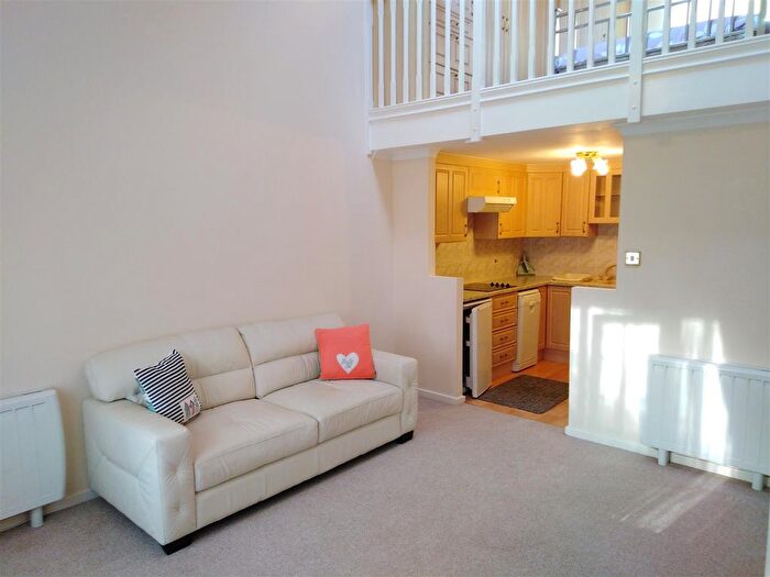 1 Bedroom Flat For Sale In Murrayfield, Seghill, NE23