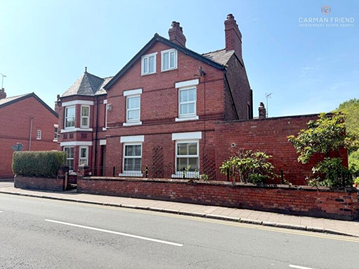 6 Bedroom Link Detached House For Sale In Ermine Road, Hoole, CH2