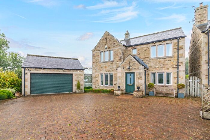 4 Bedroom Detached House For Sale In Skipton Road, Gargrave, Skipton, North Yorkshire, BD23