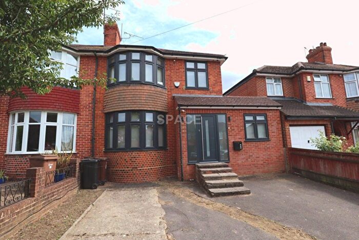 4 Bedroom Semi-Detached House For Sale In Chiltern Crescent, Reading, RG6