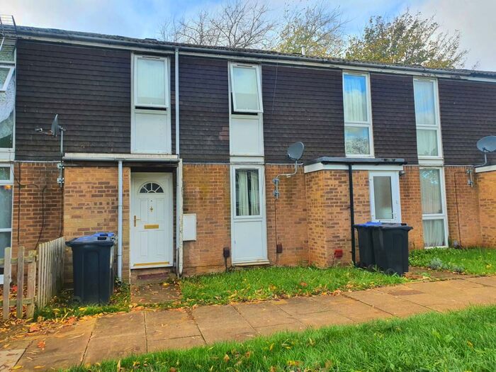 3 Bedroom Terraced House To Rent In Pell Court, Lumbertubs, Northampton, NN3