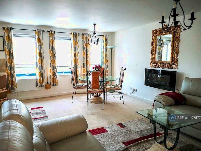 2 Bedroom Flat To Rent In Quayside, Newcastle Upon Tyne, NE1