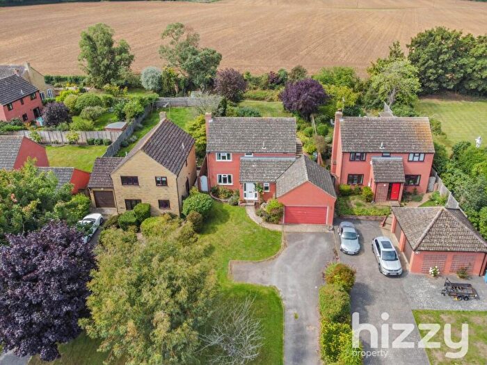 4 Bedroom Detached House For Sale In Castle Road, Hadleigh, IP7
