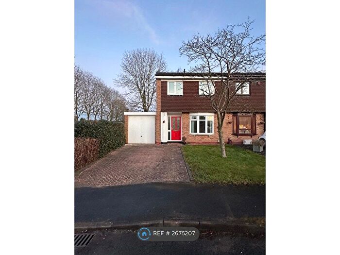 3 Bedroom Semi Detached House To Rent In Cypress Close, Stafford, ST17
