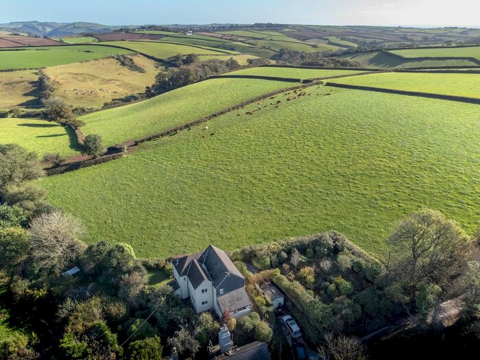 4 Bedroom Detached House For Sale In Bugford, Dartmouth TQ6