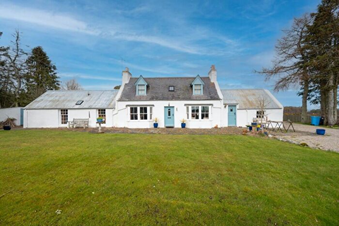 4 Bedroom Cottage For Sale In Cloverdale, Dornoch, Sutherland, IV25