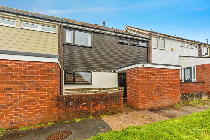 3 Bedroom Mews For Sale In Wessenden Bank West, Stockport, SK2