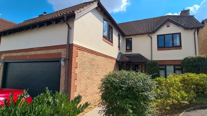 5 Bedroom Detached House To Rent In Edwards Meadow Marlborough, SN8