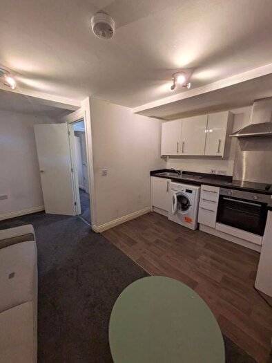 1 Bedroom Flat To Rent In Grey Street, Ashton-Under-Lyne, OL6