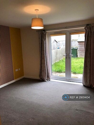 2 Bedroom Terraced House To Rent In Oak Road, Rotherham, S63