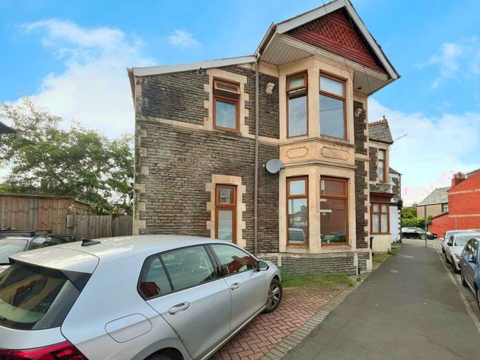 2 Bedroom Apartment To Rent In Donald Street, CF24