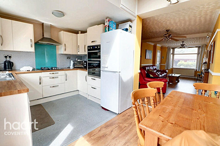 2 Bedroom End Of Terrace House For Sale In Gunton Avenue, Coventry, CV3