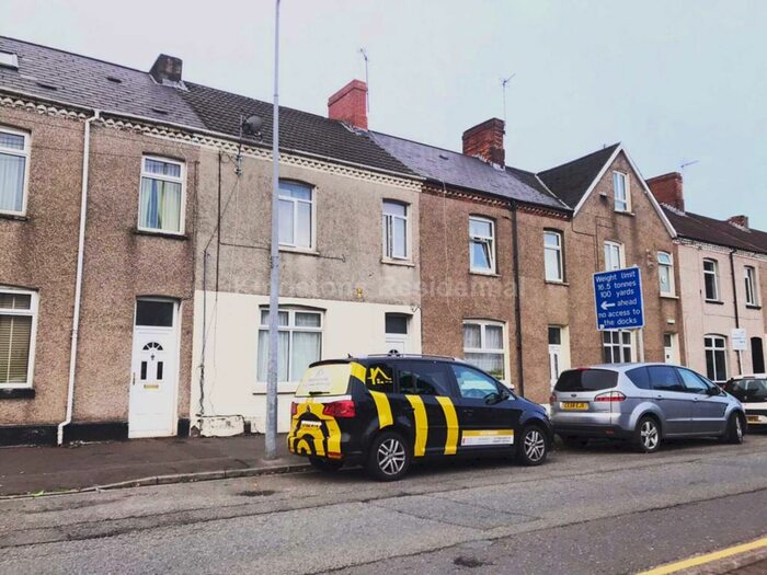 2 Bedroom Flat To Rent In Clive Street, Grangedown, CF11