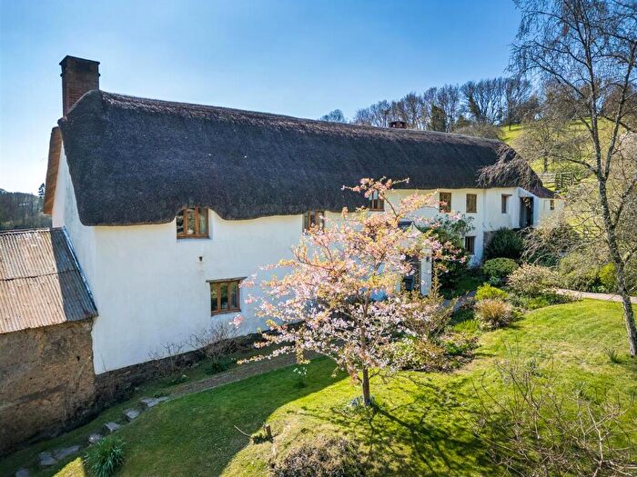 4 Bedroom Detached House For Sale In Yeoford, Crediton, EX17