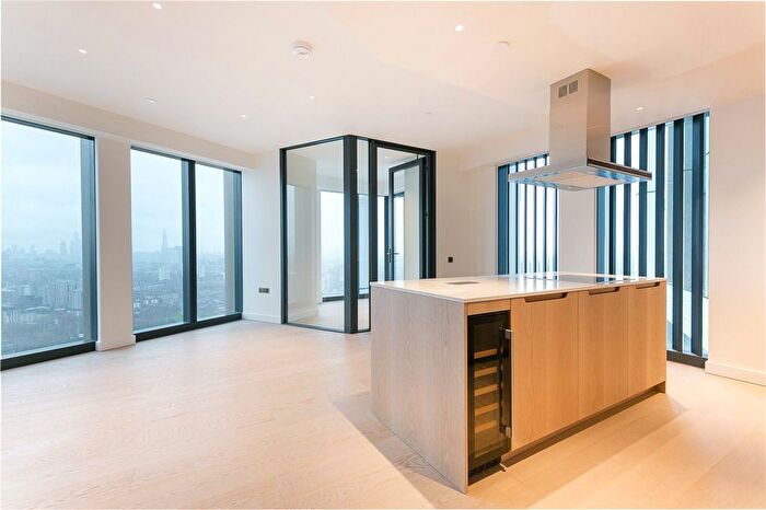 2 Bedroom Flat To Rent In River Park Tower, Nine Elms Lane, Nine Elms, SW8