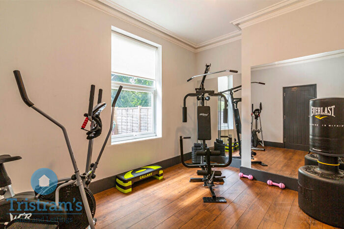 6 Bedroom Terraced House To Rent In Alpha Terrace, Arboretum, NG1