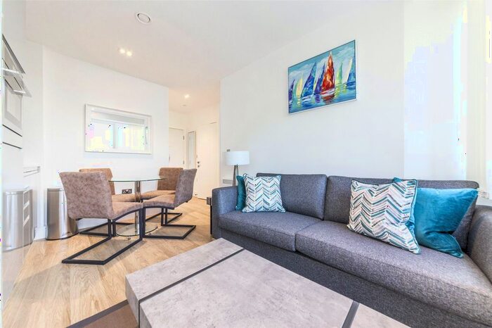 Studio To Rent In Home Park Mill Link, Kings Langley, Hertfordshire, WD4