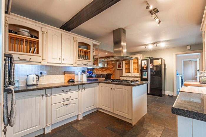 4 Bedroom Detached House For Sale In Tuns Road, Necton, PE37