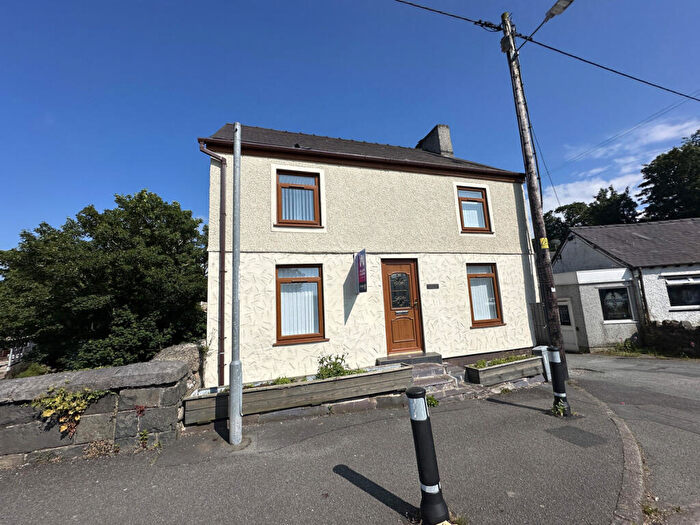 4 Bedroom Detached House For Sale In Bontnewydd, Bontnewydd, LL54
