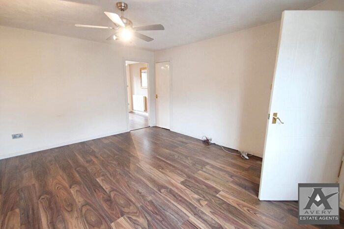 3 Bedroom End Of Terrace House For Sale In Charlock Road, Locking Castle, BS22