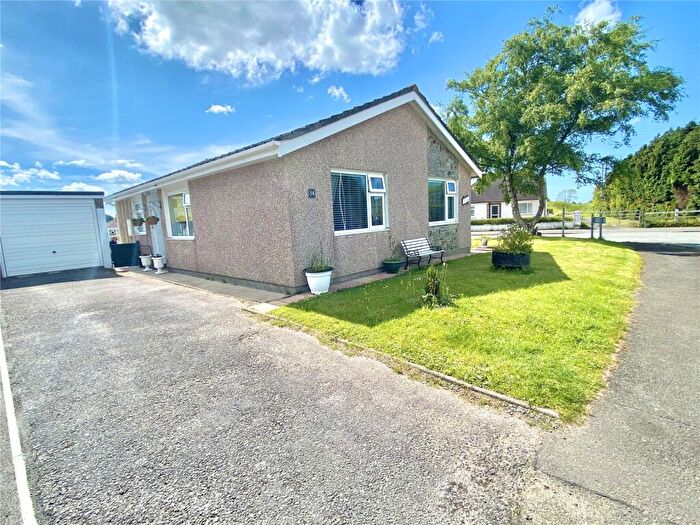 3 Bedroom Bungalow For Sale In Dolwerdd Estate, Penparc, Cardigan, SA43
