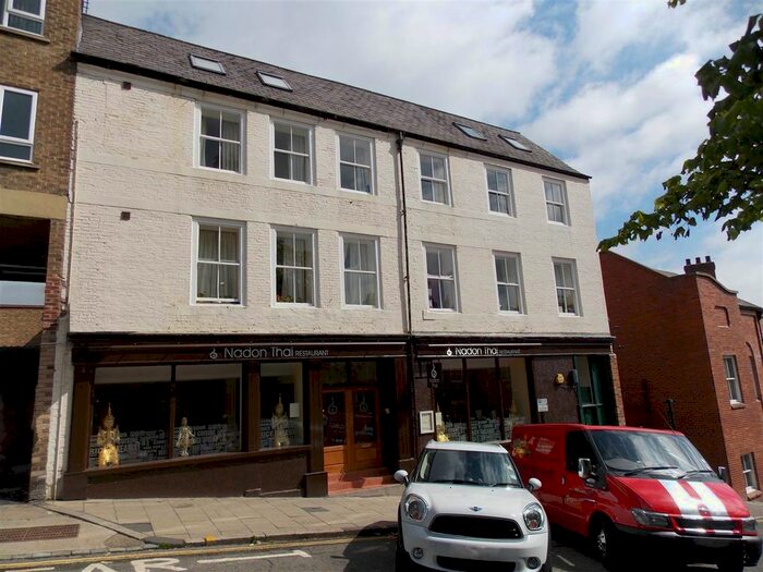 1 Bedroom Flat To Rent In Crossgate, Durham, DH1