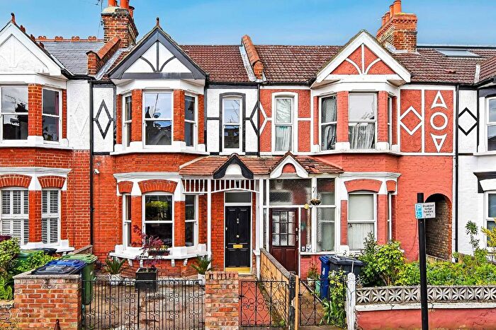 3 Bedroom Property To Rent In Dudley Gardens, London, W13