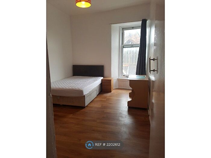 2 Bedroom Flat To Rent In Willowbrae Road, Edinburgh, EH8