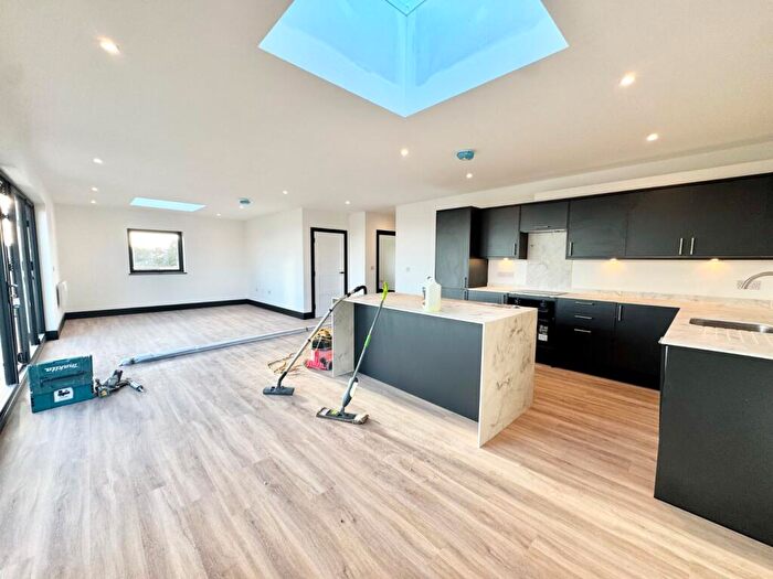 2 Bedroom Penthouse To Rent In Monkton Place, Ramsgate, CT11