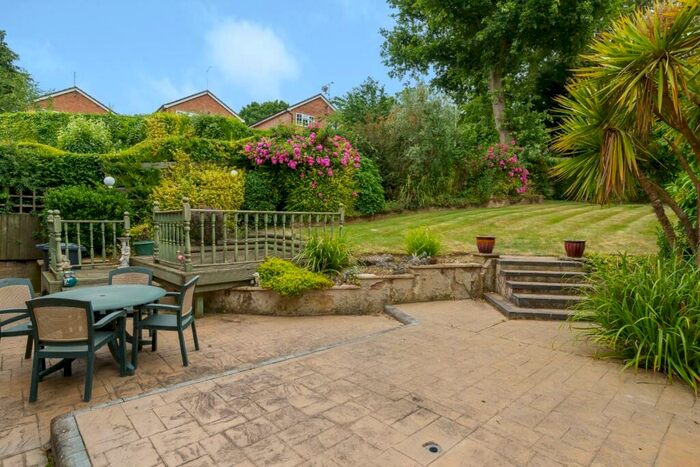 3 Bedroom Detached House For Sale In Wolf Lane, Windsor, SL4