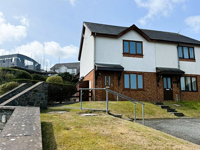 2 Bedroom Semi-Detached House For Sale In Glanhafan, Trefechan, Aberystwyth, SY23