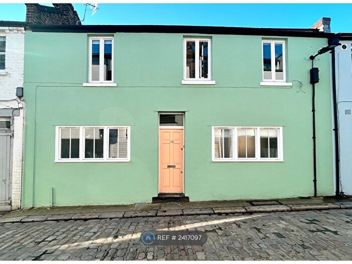 3 Bedroom Terraced House To Rent In Camden Mews, London, NW1