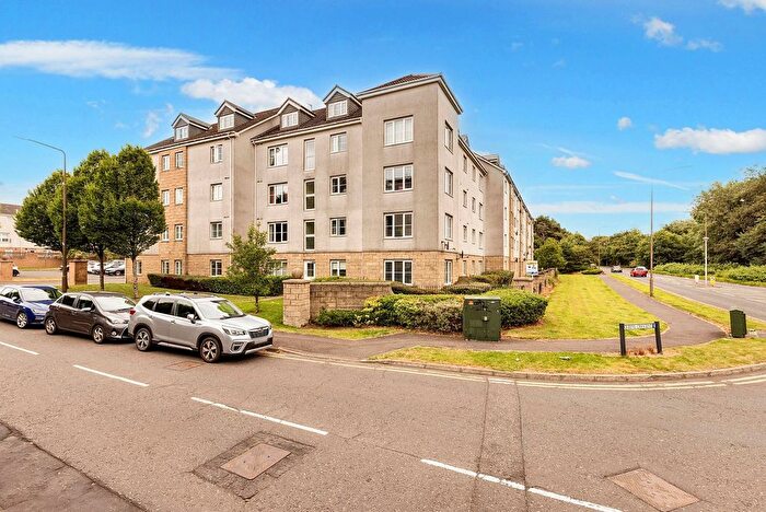 1 Bedroom Flat For Sale In Queens Crescent, Livingston, EH54