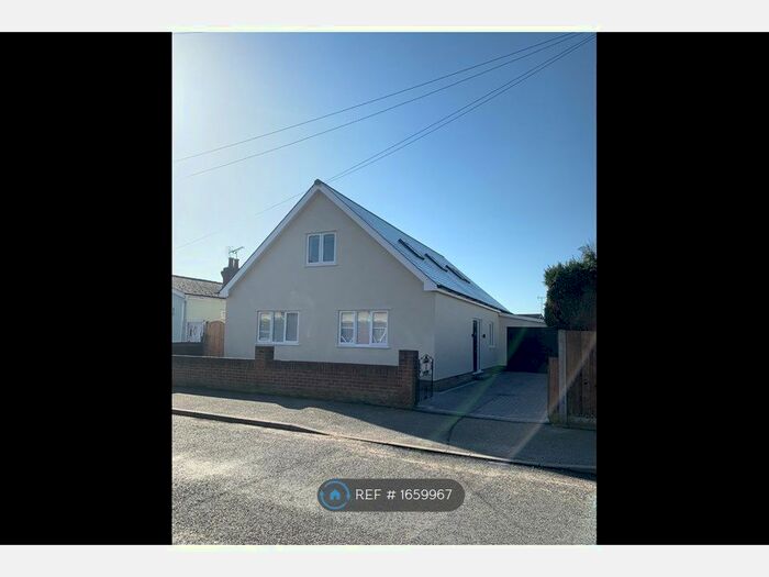 3 Bedroom Detached House To Rent In St. Andrews Road, Felixstowe, IP11