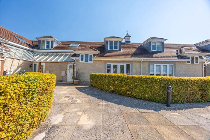 3 Bedroom Retirement Property For Sale In Over 's House, Laurel Gardens, Timsbury, Bath, BA2
