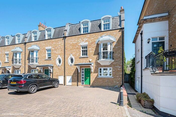 3 Bedroom Mews To Rent In Belmont Mews, Wimbledon, SW19