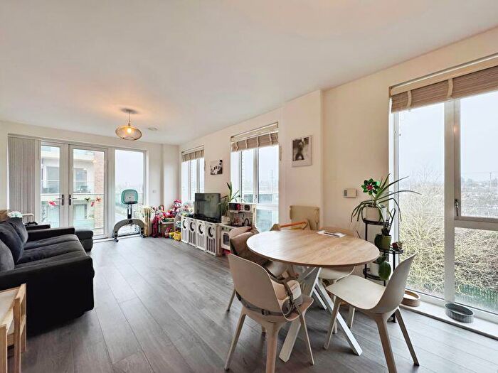 2 Bedroom Flat For Sale In Grahame Park Way, London, NW9