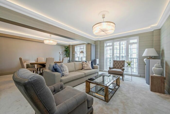 2 Bedroom Flat To Rent In Marsham Street, London, SW1P