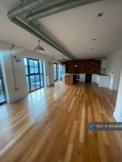 2 Bedroom Flat To Rent In Jam Central Apartments, London, SE19