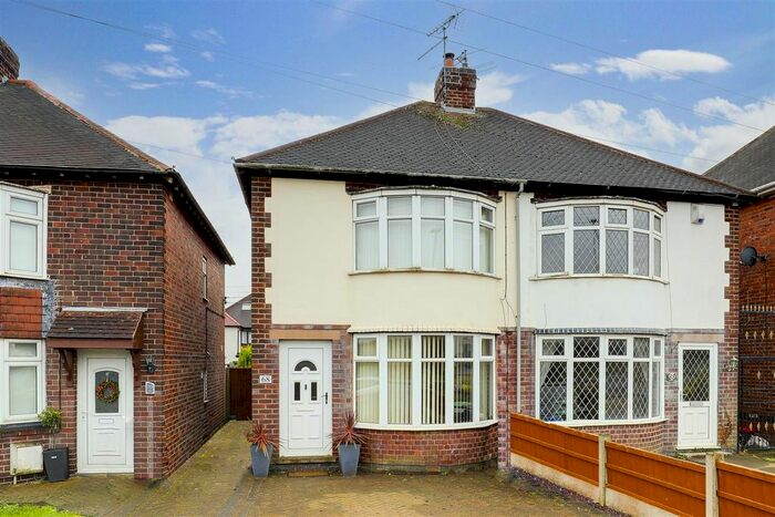 2 Bedroom Semi-Detached House To Rent In Wighay Road, Hucknall, Nottinghamshire NG15