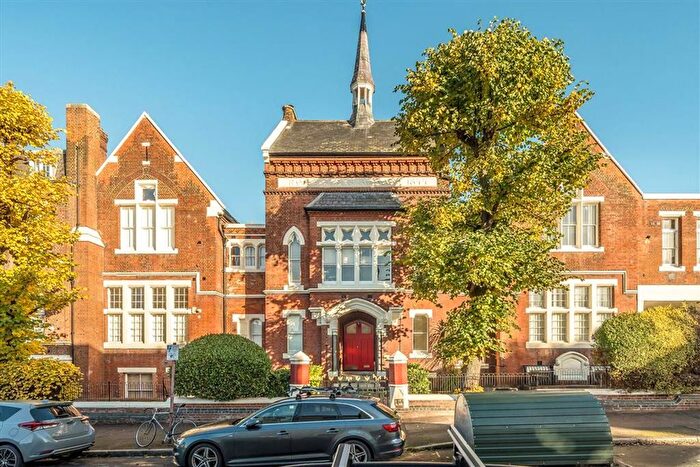 1 Bedroom Flat To Rent In Devonshire Drive, Greenwich, SE10